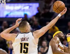 关于明晨NBA季后赛焦点战！巴塞罗那迎战山东泰山，血战或上演的信息